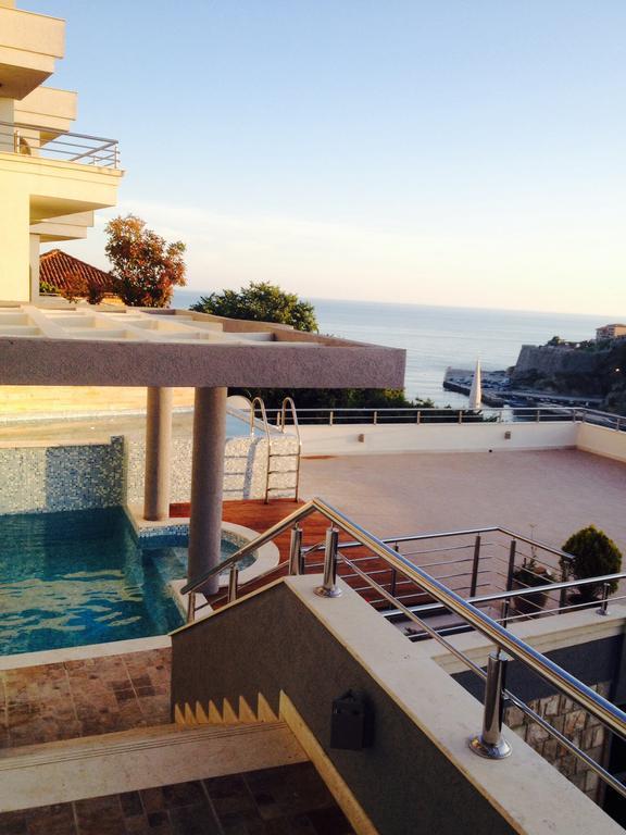 Apartments Croma Ulcinj Exterior photo