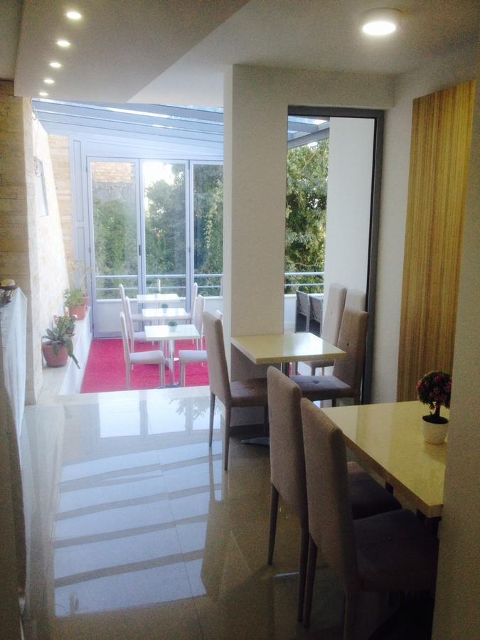 Apartments Croma Ulcinj Exterior photo